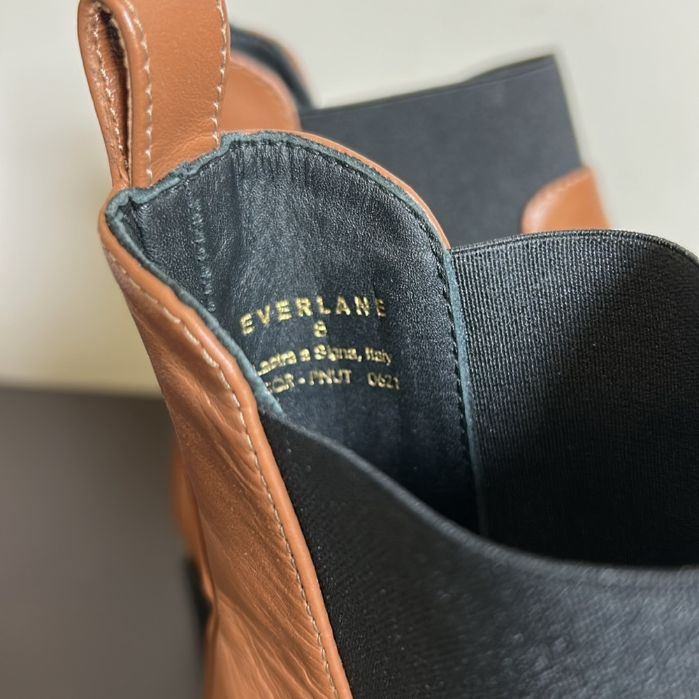 Everlane The Italian Leather Square Toe
Chelsea Boot Peanut Brown Sz 8 - Picture 8 of 9